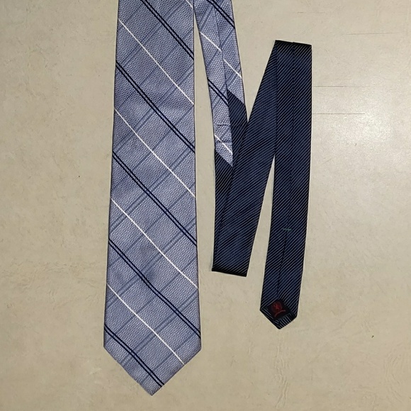 Tommy Hilfiger 100% Silk Tie **MADE IN USA** - Picture 3 of 3